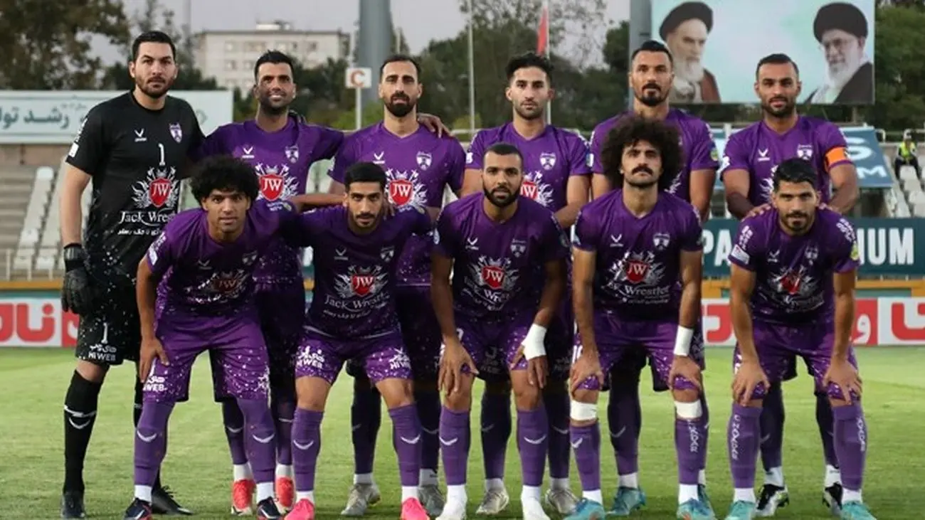 رونمایی آنور آبی به سبک تیم تهرانی / این کیت جدید منه!! + عکس