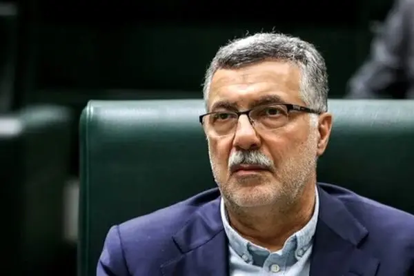 عذرخواهی وزیر بهداشت به خاطر توهین به خبرنگار رکنا