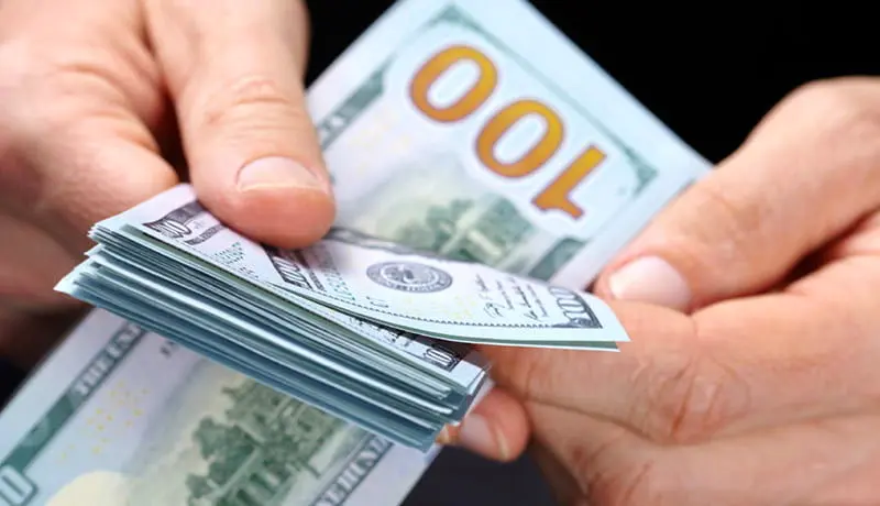 پیش بینی قیمت دلار 14 اردیبهشت / بازار دلار به کدام نرخ دل می بندد ؟