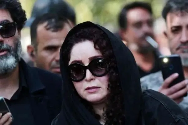 حضور چهره‌های مشهور در مراسم ختم مادر ژاله صامتی؛ بیتا سحرخیز و گیتی قاسمی هم بودند