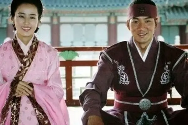 چهرۀ غیرقابل شناسایی «جومونگ» در نقش پیرمرد 70 ساله + عکس