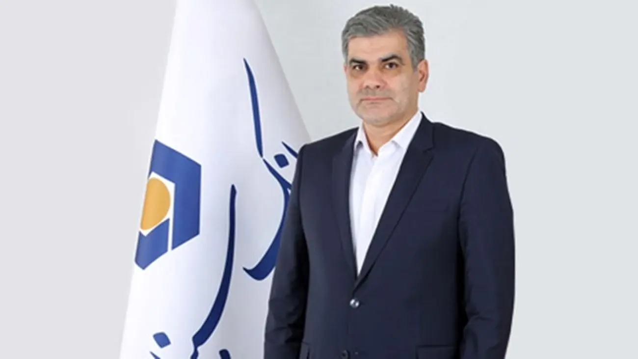 شخصیسازی محصولات برای گروههای مشتریان بانک سینا را دنبال میکنیم