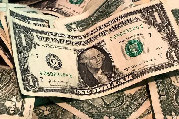 جدول تحلیلی عوامل موثر بر قیمت دلار و پیش‌بینی با دولت پزشکیان