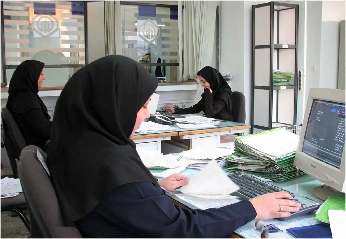 ساعت کاری این کارمندان کاهش مییابد ؟!