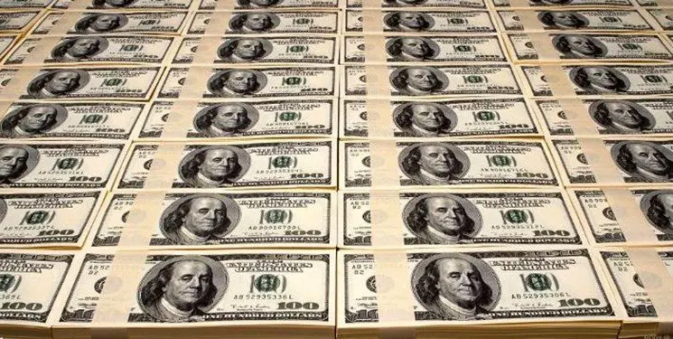 دلار در بازار جهانی هم بالا رفت / در ایران انتظار گرانی بیشتر باشیم؟