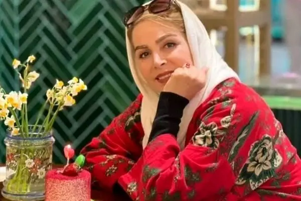 نگاهی به دکوراسیون شگفت‌انگیز آپارتمان مستاجری 180 متری نسرین نکیسا؛ با مبلمان سلطنتی و پیانو مجلل