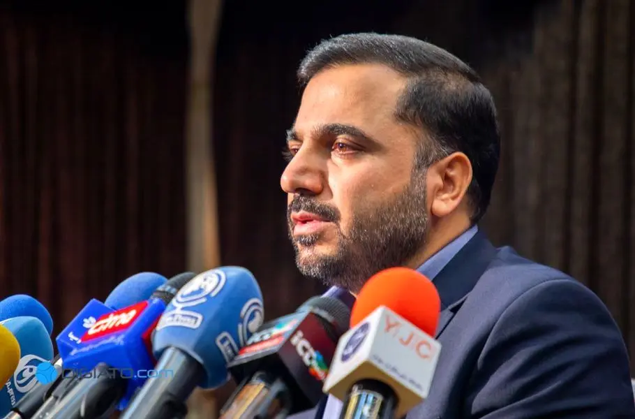 وزیر ارتباطات: توسعه رقیب ایرانی اندروید تکلیف شورای عالی فضای مجازی است