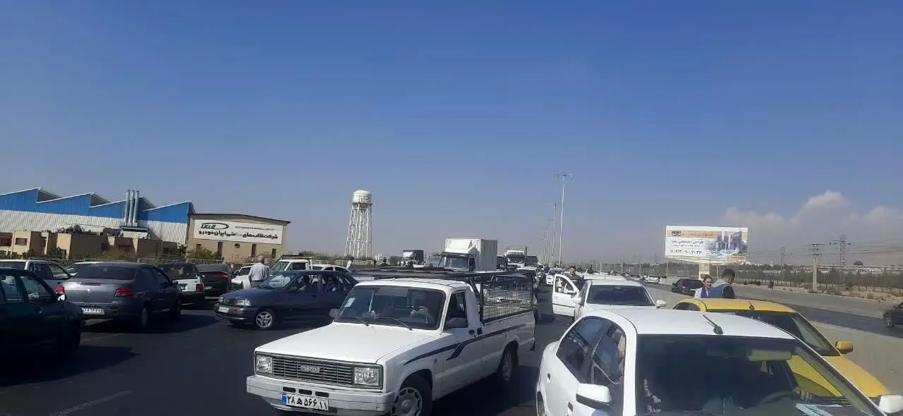 ۲ نفر در آشوبهای آزاد راه کرج - قزوین جان باختند