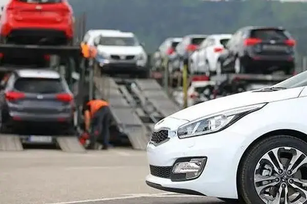 آغاز فروش خودروهای لاکچری با شرطی که کسی انتظارش را نداشت!