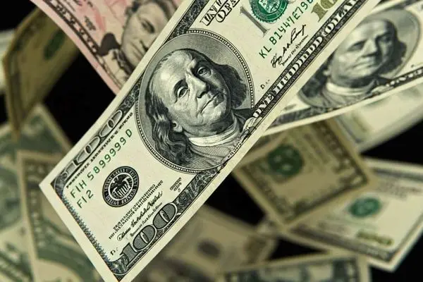 قیمت دلار امروز سه شنبه ۲ اردیبهشت  ۱۴۰۴ / فروشندگان زیاد شدند! +جدول