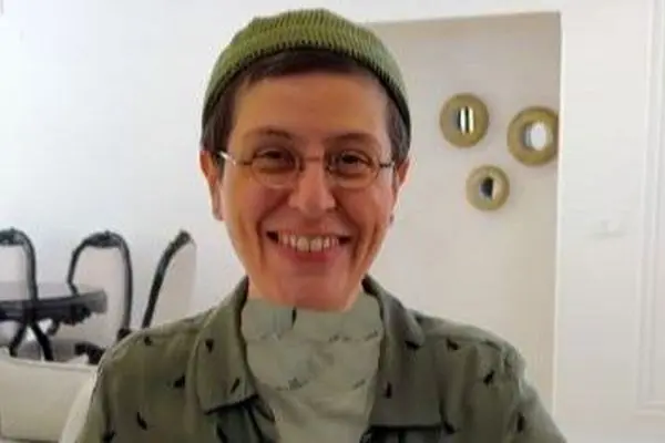 دکوراسیون خاص و دلبرانه خانه سوسن پرور؛ از مبلمان لاکچری تا میز ناهارخوری شیک+ویدیو