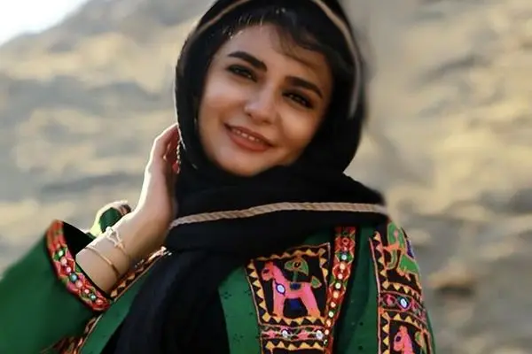 نگاهی به استایل مزونی بازیگران زن ایرانی با مانتوهای فوق میلیونی / از یکتا ناصر تا بانوی عمارت + عکس ها