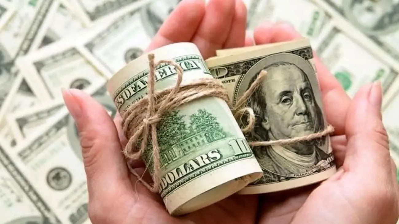 ثبات یا جهش / دلار چه مسیری را انتخاب میکند؟