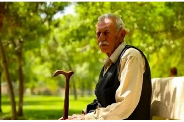 این بازنشستگان دوباره حقوق می‌گیرند