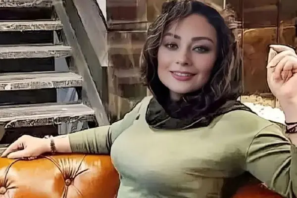 آغوش مادرانه یکتا ناصر برای سوفیا در سواحل خیره‌کننده شمال + عکس