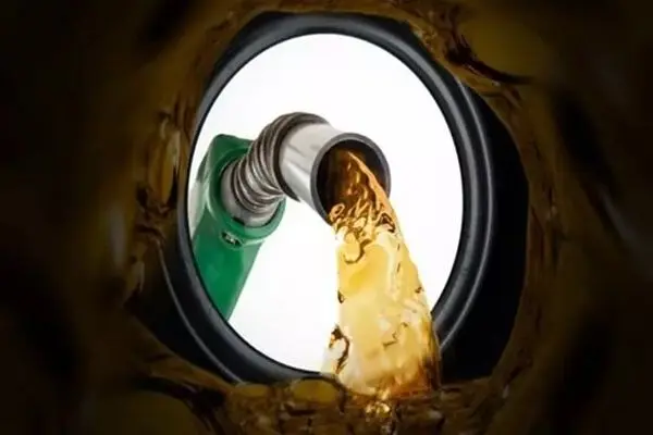 ردپای خودروسازان در بنزین خواریخ