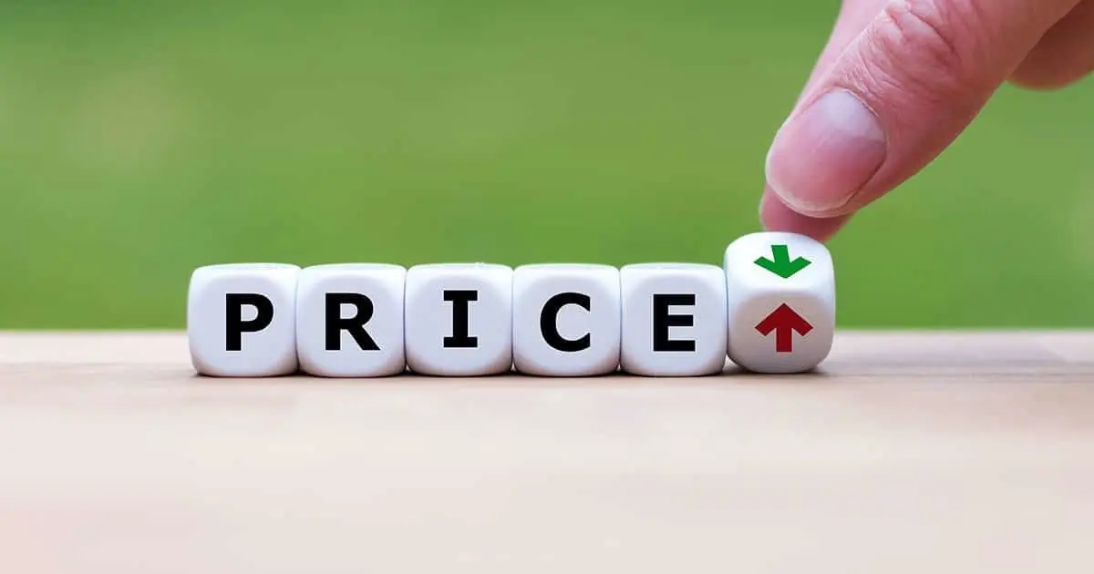 اقتصاد دستوری در خدمت دلالان