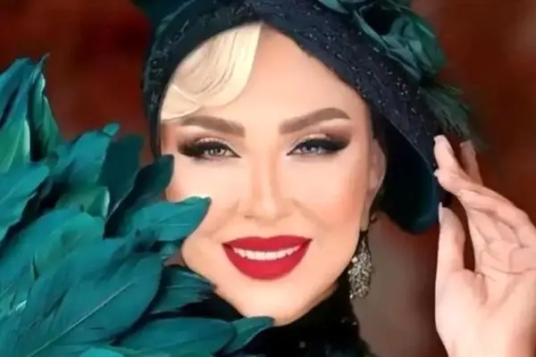 عاطفه رضوی و مرجانه گلچین با رنگ سال 2026؛ تیپ‌هایی که چشم‌ها را خیره می‌کند