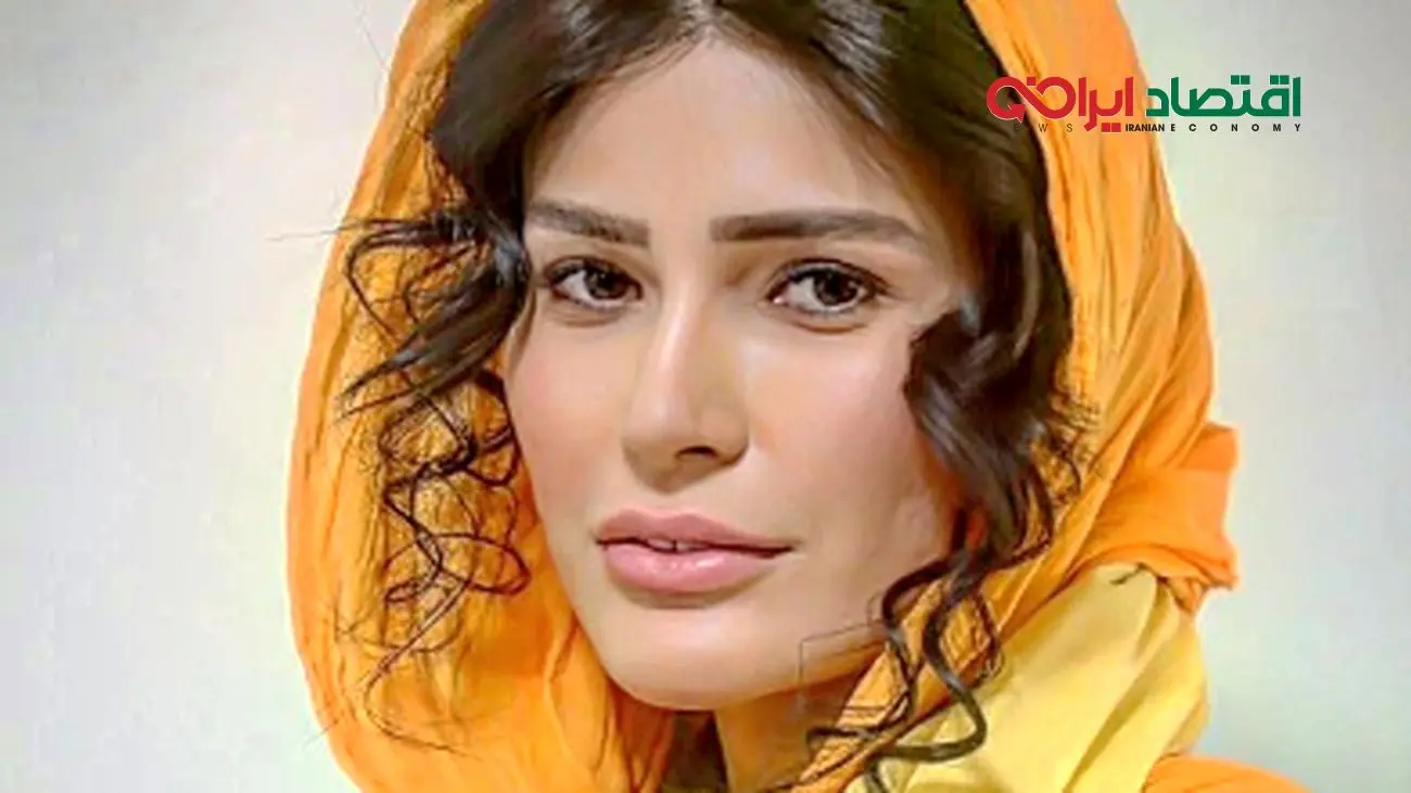 سلفی خاص و آینه‌ای شیوا طاهری؛ متفاوت از همیشه