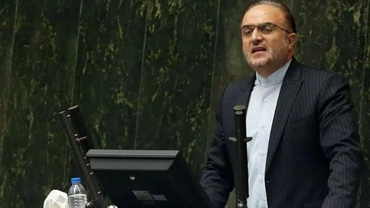 نماینده مجلس: در زمان جنگ کشور را بهتر اداره کردیم/ وضع بورس و ارز خوب نیست