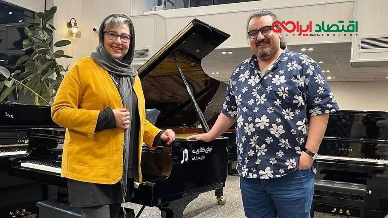 چیدمان شیک و خاص منزل معصومه کریمی؛ مبلمان مدرن، پیانو و دکوری‌های سنتی