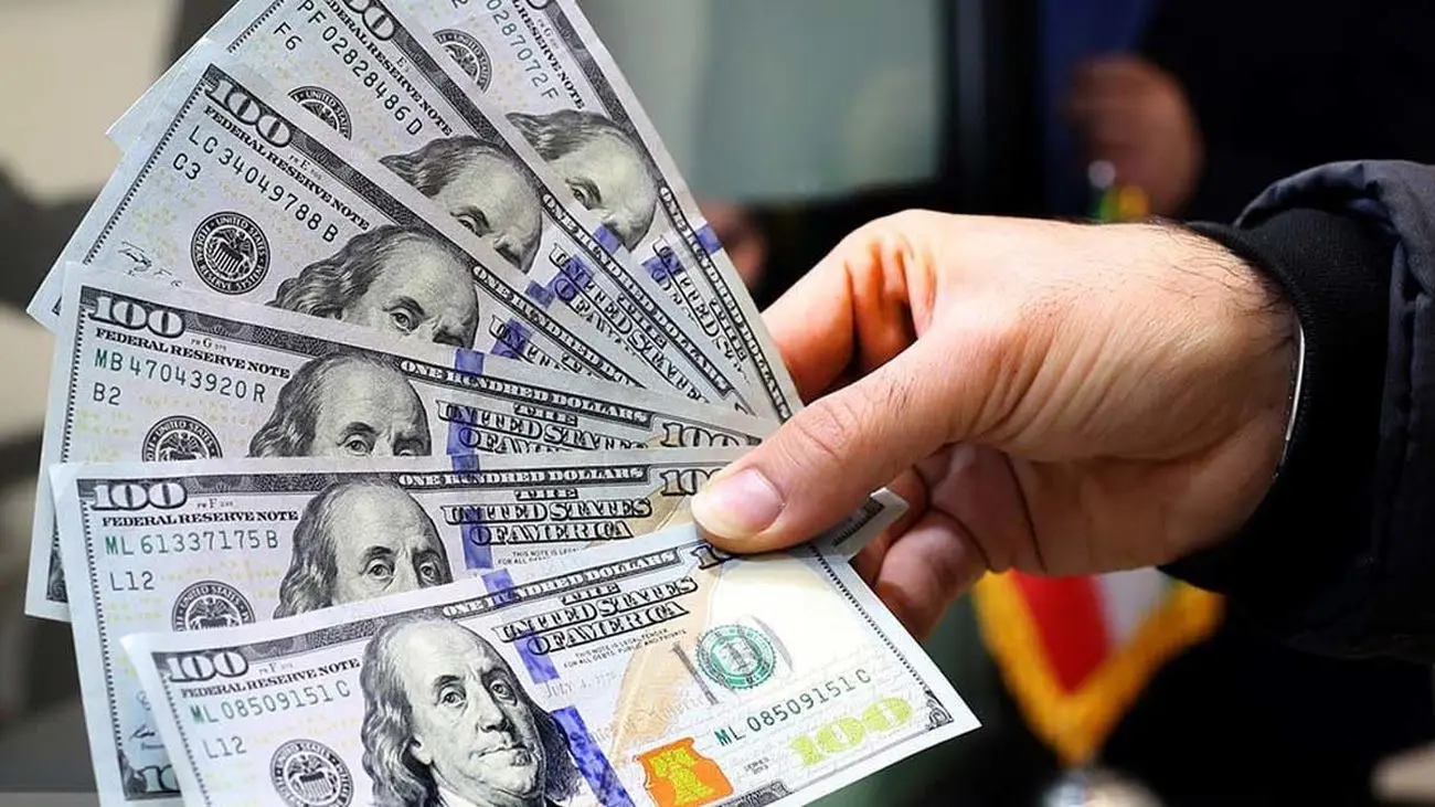 پیش بینی قیمت دلار ۲۰ اردیبهشت ۱۴۰۳ /خوشبینی معاملهگران نسبت به توافقات برجام و گشایشهای اقتصادی !