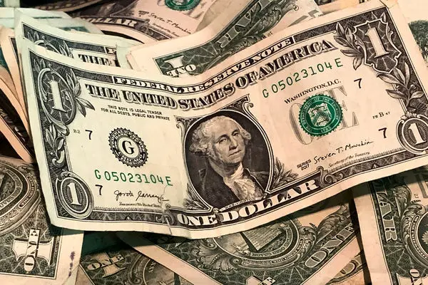  پیش‌بینی کارشناسان از قیمت دلار در روزهای آینده
