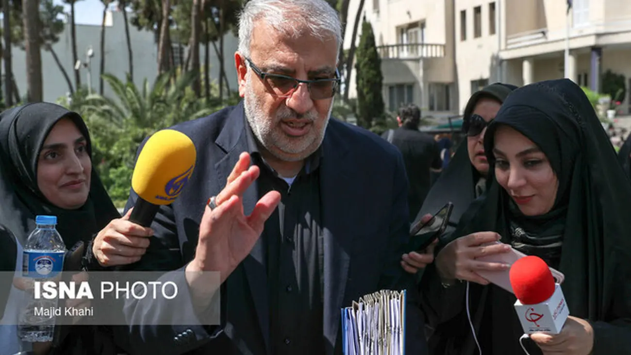اوجی: خیال مردم راحت باشد؛ افزایش قیمت بنزین نداریم