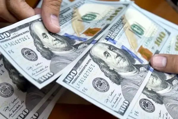 قیمت دلار امروز دوشنبه ۱۷ شهریور ۱۴۰۴  در بازار آزاد + جدول