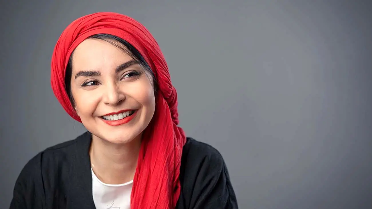عکس لورفته از لباس عروس آمریکایی خانم بازیگر ایرانی / مهدیه نساج کیست؟