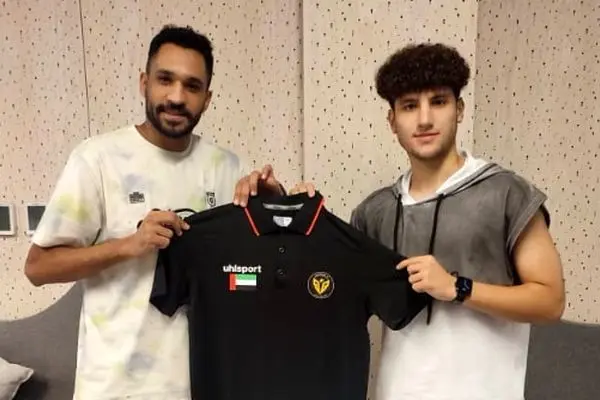 علی کریمی جوان در لیگ امارات/ افتخار جدید برای فوتبال ایران + عکس