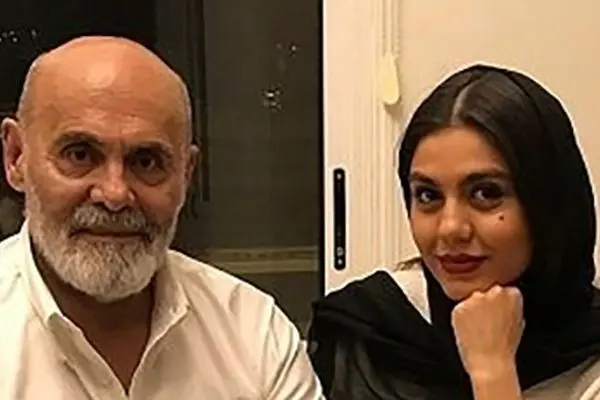 عکس لو رفته از همسر واقعی جمشید هاشم پور در فرش قرمز!