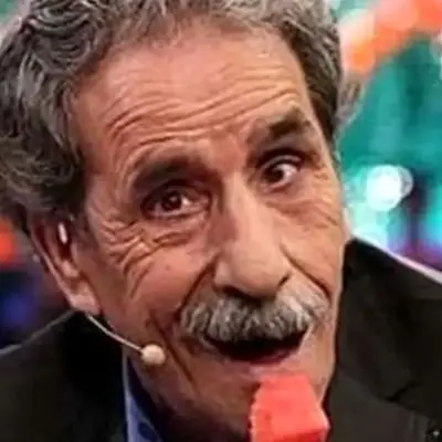 باورتان نمی‌شود! «محمود بصیری» در 39 سالگی با گریم «پیرزن» چه شکلی شده بود؟