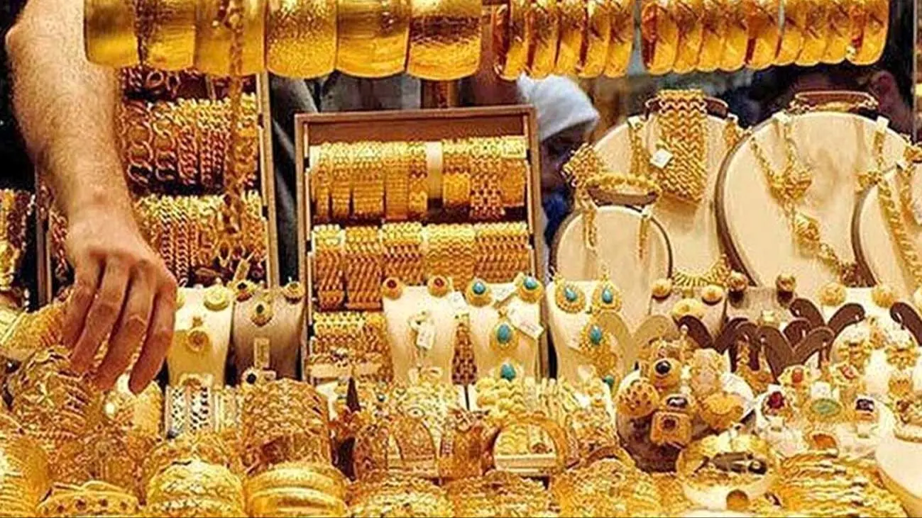 پیش بینی قیمت دلار و طلا تا پایان امسال