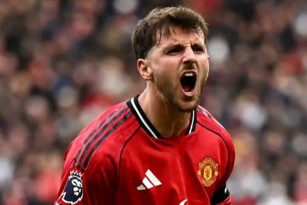 حمایت ویژه ستاره منچستریونایتد از سرمربی تحت فشار تیم!