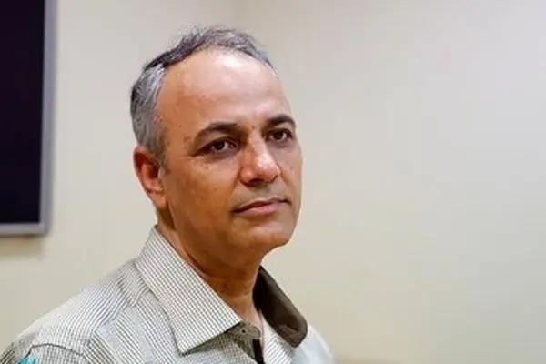  زیدآبادی از خجالت کیهان درآمد/ نمی‌خواهید حزب‌الله را به دلیل پذیرش طرح آمریکایی محکوم کنید؟