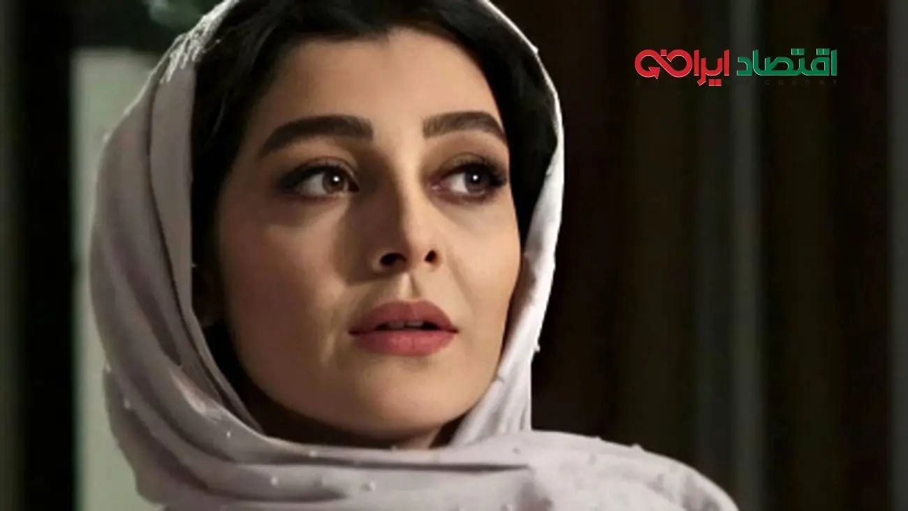 ژست جذاب و مدرن ساره بیات در ساختمان رویایی!