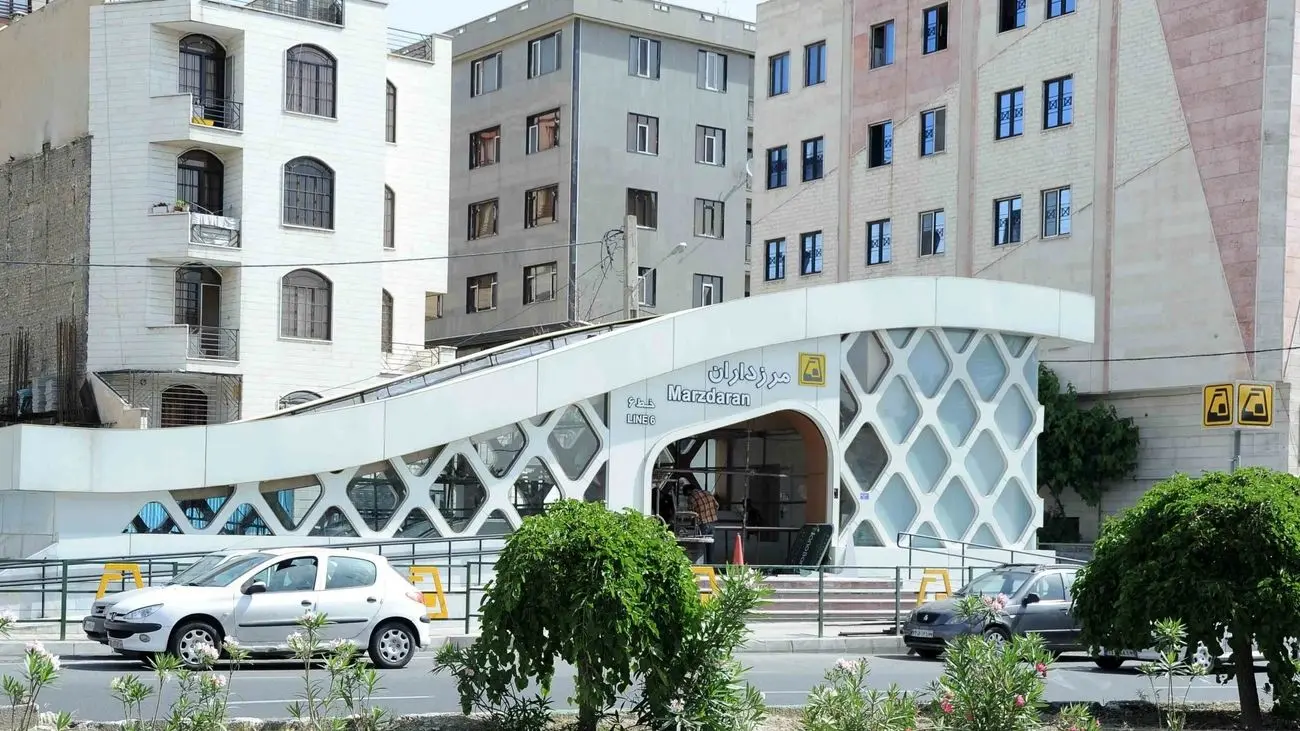 سودهای هنگفت همسایگان مترو