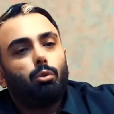 مسعود صادقلو: چرا افتخار به پرچم ایران مشکل شده است؟ +فیلم
