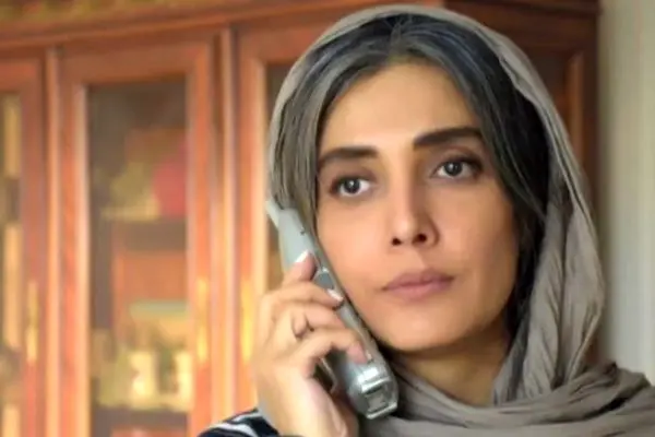 تغییر چهره لیلا زارع بازیگر سریال سرزمین مادری بعد از 11 سال + عکس با موهای جوگندمی