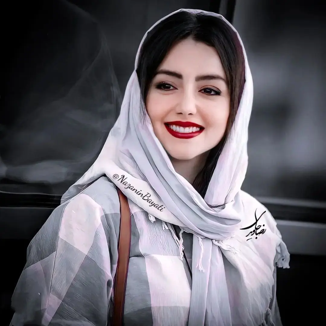 عکس باورنکردنی از زیبایی خیره کننده نازنین بیاتی با میکاپ عروس