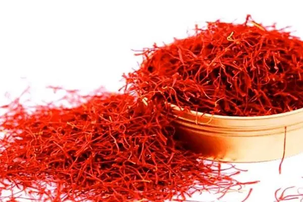 تناقض عجیب؛ زعفران ایرانی در دوبی ارزان‌تر از ایران ! + جزییات