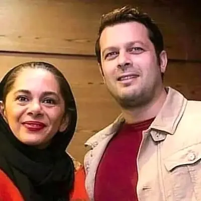 تصاویر جنجالی از دورهمی خانوادگی پژمان با خواهران چشم‌رنگی‌اش!