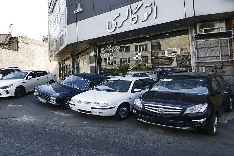 لرز بازار خودرو بعد از تب تند / سقوط قیمت ها ادامه دار است؟