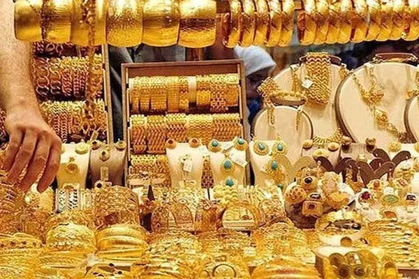 قیمت طلا و سکه امروز دوشنبه ۸ بهمن ۱۴۰۳/ قیمت طلا کاهش یافت