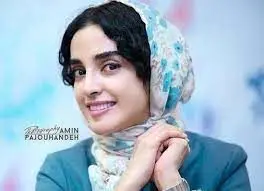 این زن زیبا مادر الهه حصاری است / شیک تر از خانم بازیگر !