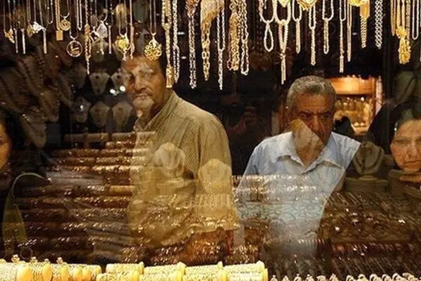 سکه بخریم یا طلا؟ بهترین انتخاب برای سرمایه‌گذاری کدام است؟