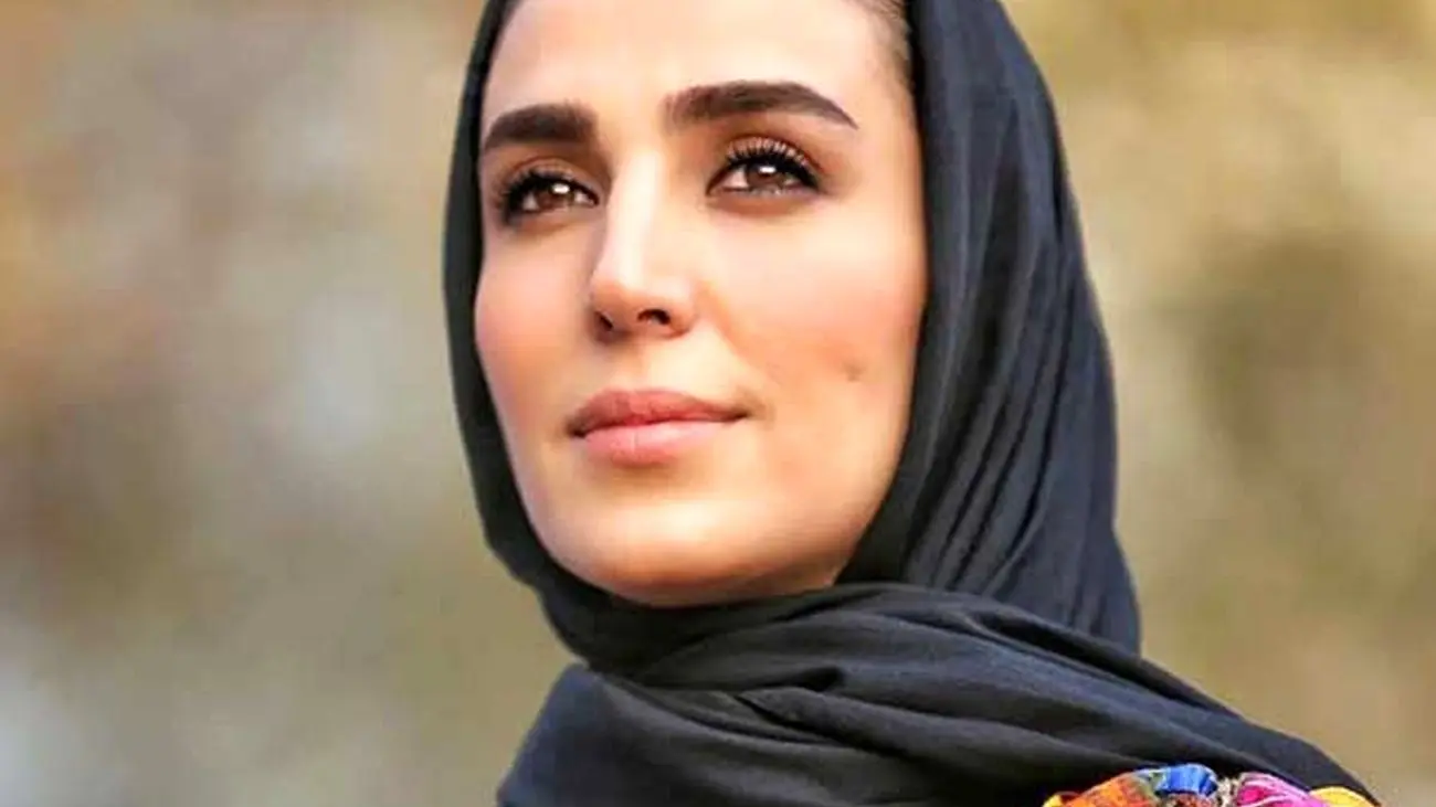  نگاهی به کیک تولد خاص سوگل طهماسبی بازیگر سریال کیمیا با نردبان/ مبارکا باشه+ عکس 