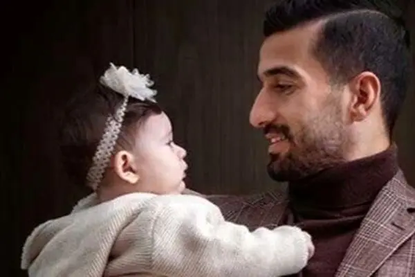 جشن تولد رنگین کمانی دختر احسان حاج صفی کنار دریا؛ عکس‌های خاص و جذاب!