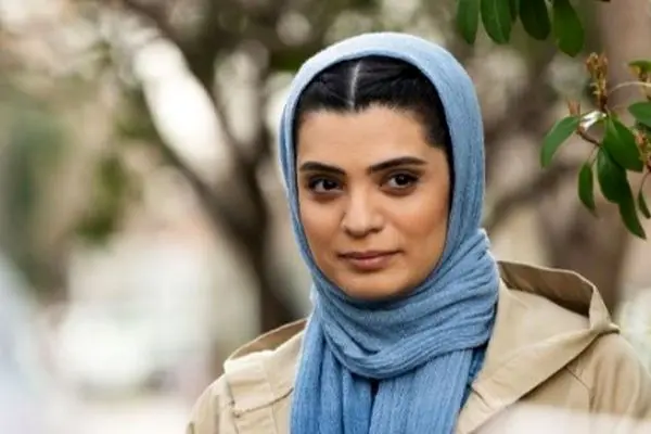 عکس های جدید از بهار کاتوزی بازیگر معروف سریال عبور از پاییز / دیگر شبیه گذشته نیست!